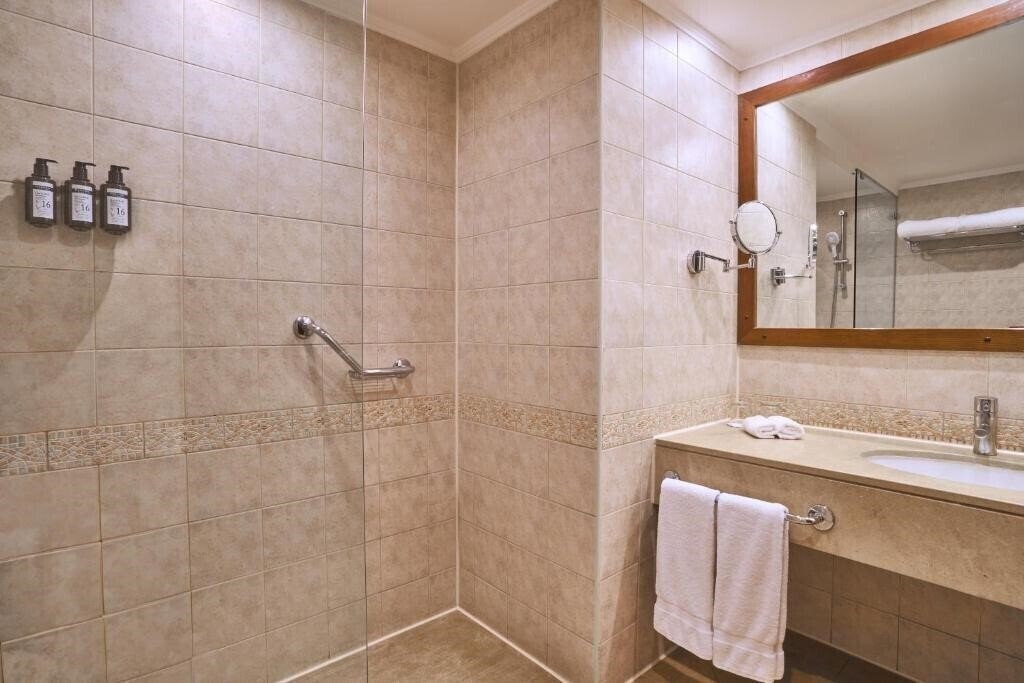 Изображение Movenpick Resort Aswan 5*