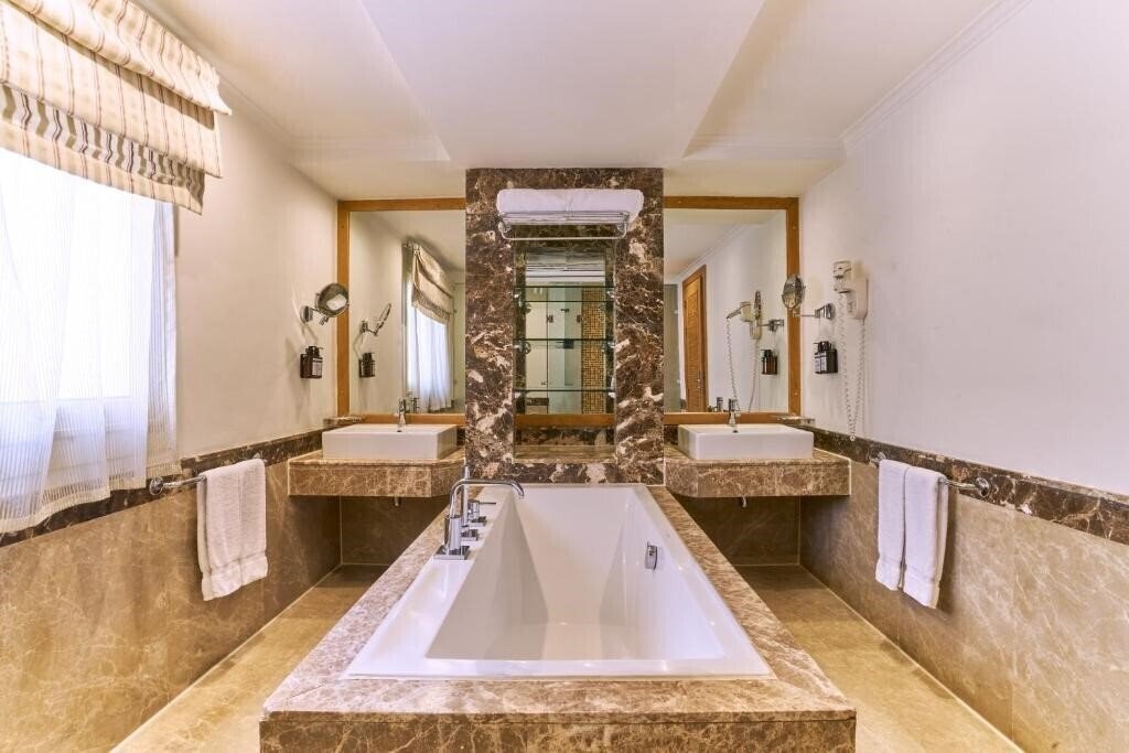 Картинка Movenpick Resort Aswan 5*