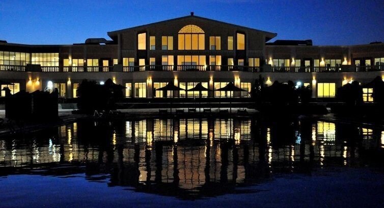 Отель Shoni Bay Resort 4*