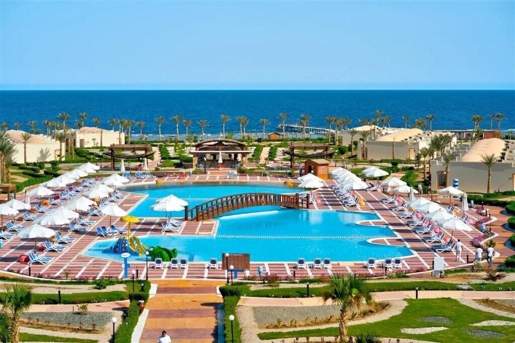 Отель Amarina Queen Resort & Aqua Park (ex. Queen Marsa Alam Resort) 5*