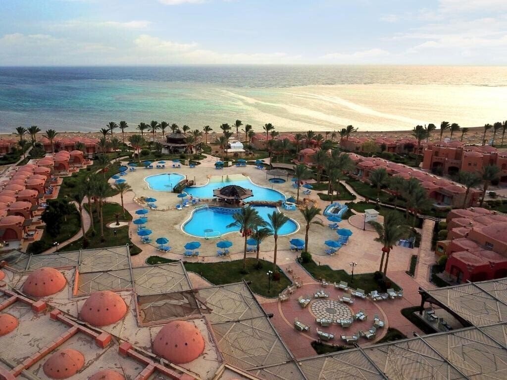Фото Swisstouches Oriental Resort (ex. Hotelux Oriental Coast Marsa Alam, Sentido Oriental Dream, Swiss Touches Resort & SPA) 5*