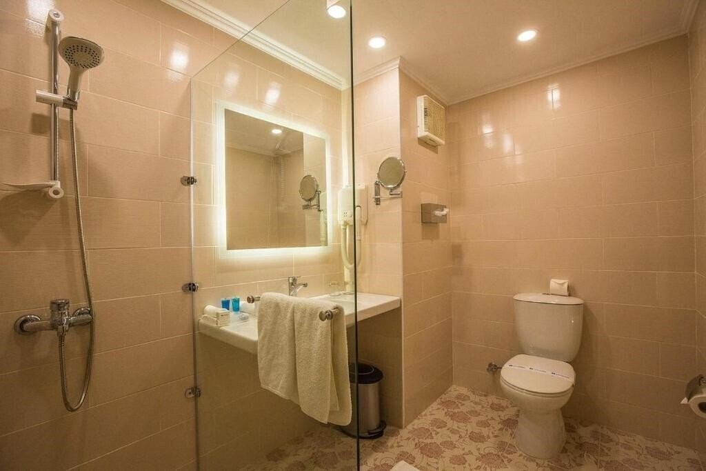 Изображение Swisstouches Oriental Resort (ex. Hotelux Oriental Coast Marsa Alam, Sentido Oriental Dream, Swiss Touches Resort & SPA) 5*