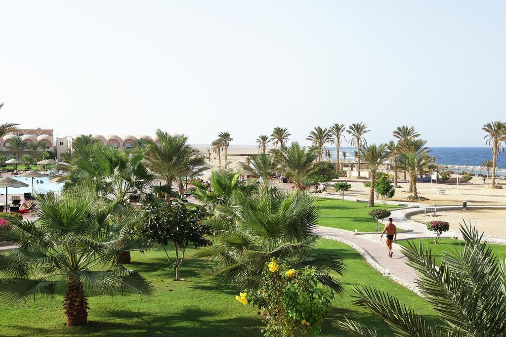 Фотография The Three Corners Sea Beach Resort (ex. Triton Sea Beach Resort, Holiday Beach Resort Marsa Alam) 4*