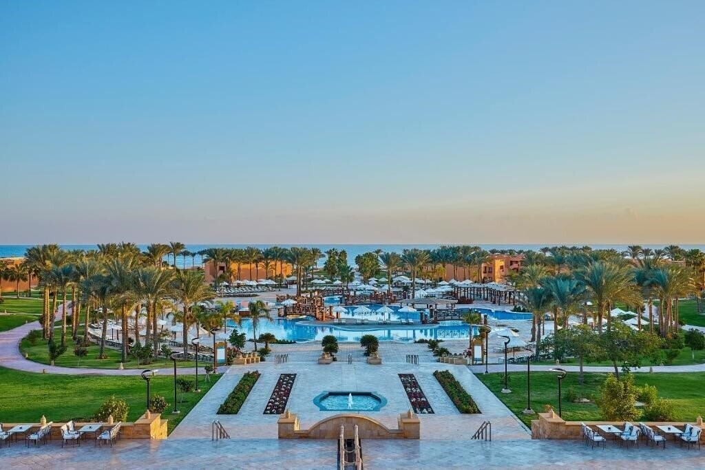 Отель Jaz Grand Marsa Alam 5*