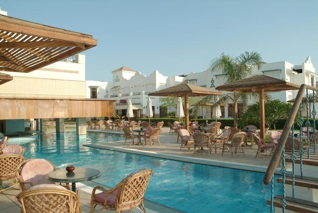 Изображение Lahami Bay Beach Resort & Gardens 4*