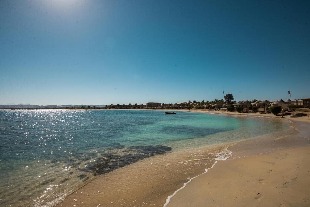 Изображение Shams Alam Beach Resort 4*