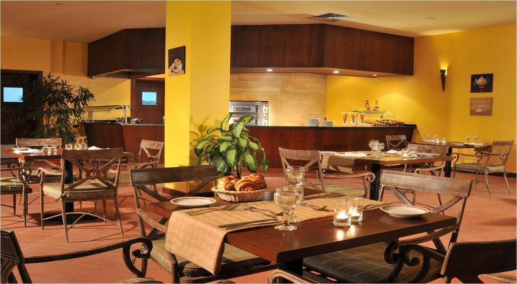 Фотография Resta Reef Resort 4*