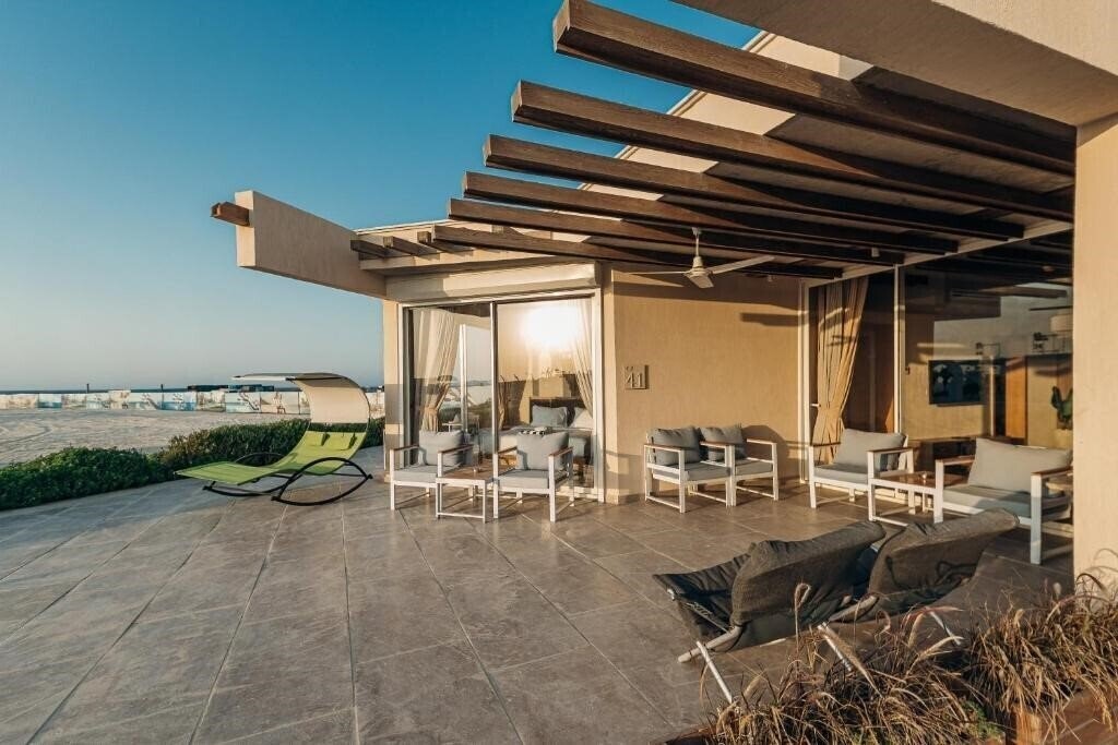 Картинка Azur White Resort 5*