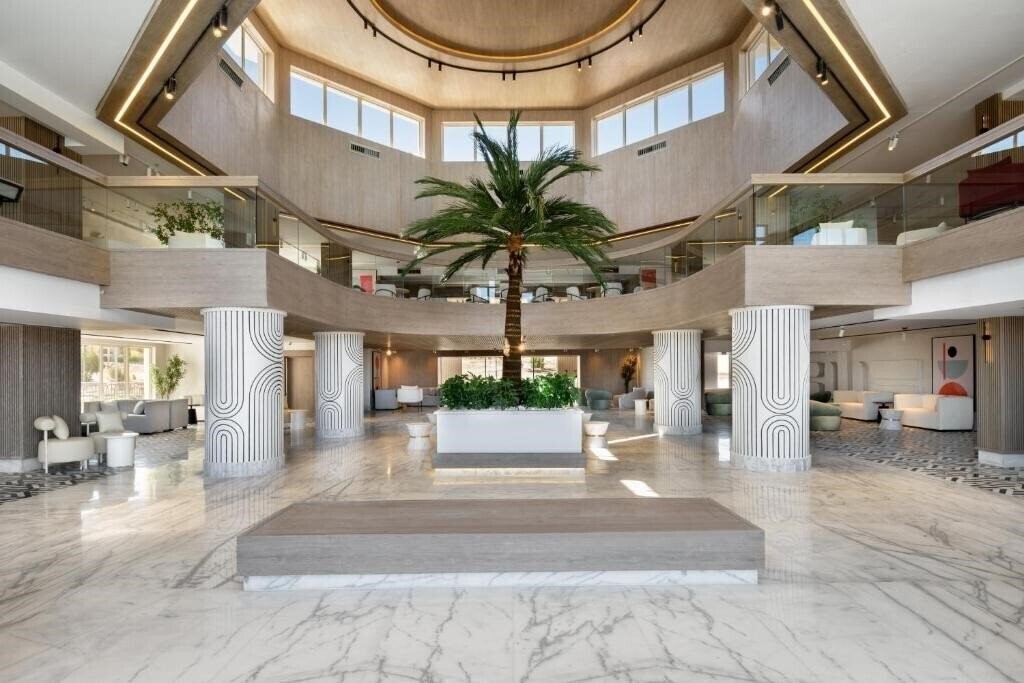 Отель Flow Spectrum Resort 4*