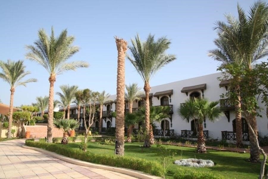 Отель Dessole Nesco Joyous 4*