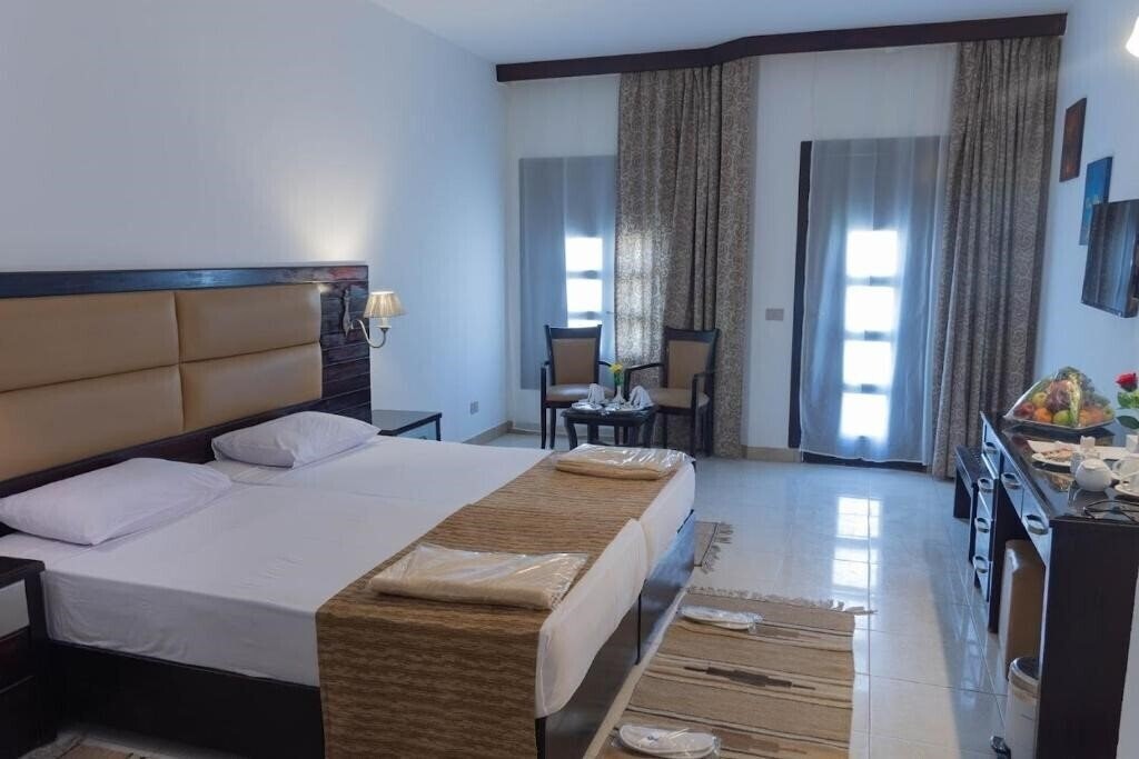 Фото Cataract Layalina Resort 3*