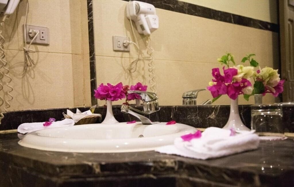 Фотография Cataract Layalina Resort 3*