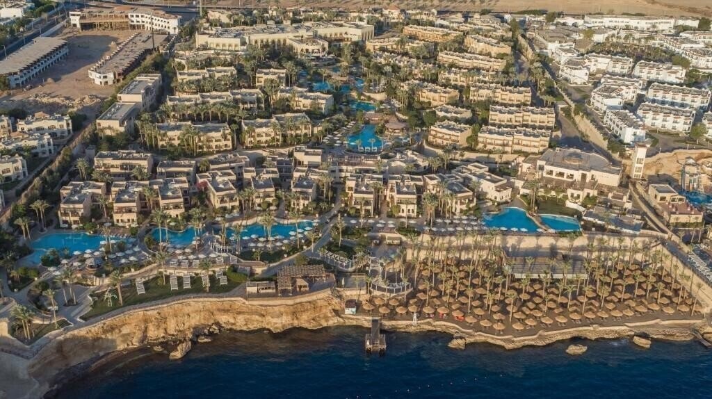 Отель The Grand Hotel Sharm El Sheikh 5*