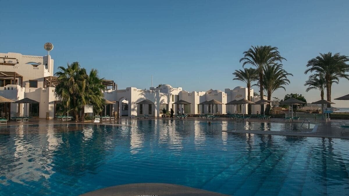 Отель Domina Coral Bay Bella Vista 5*