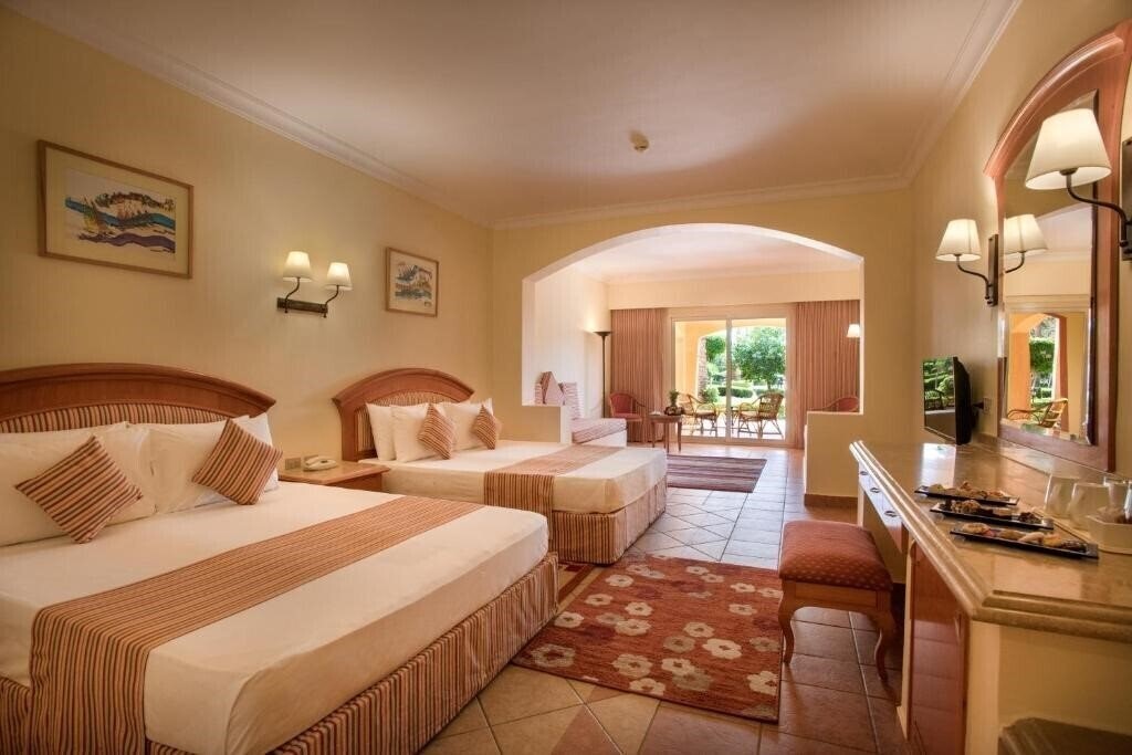 Фото Sharm Grand Plaza Resort 5*