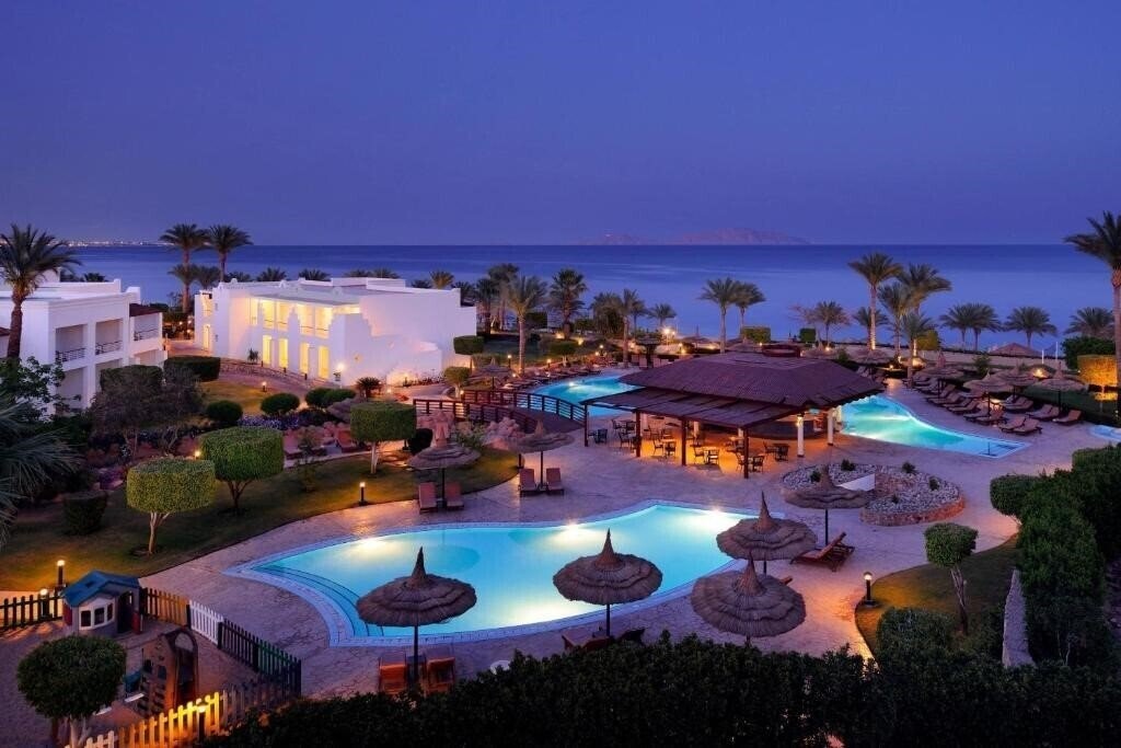 Отель Renaissance Sharm El Sheikh Golden View Beach Resort 5*