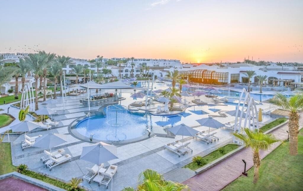 Отель Jaz Sharm Dreams Resort 5*