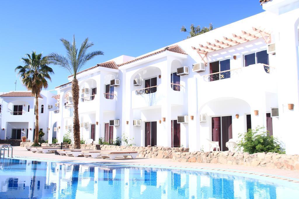 Отель Rock Hotel 3*