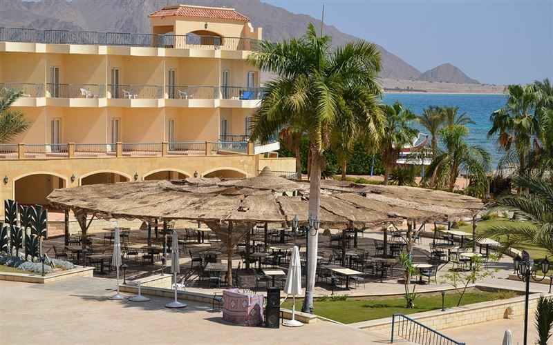 Отель Steigenberger La Playa Resort 5*