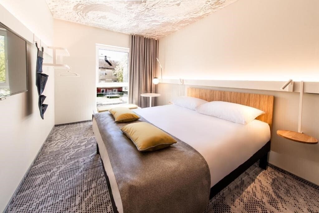 Отель Ibis Tallinn Center 3*