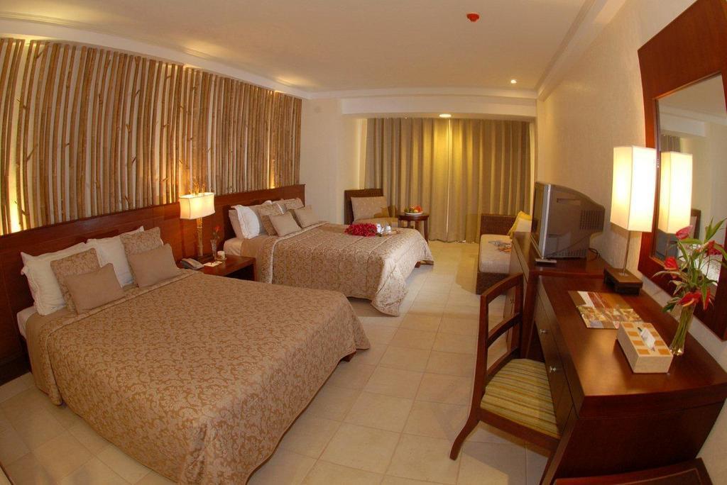 Отель Le Soleil De Boracay Beach Resort 4*