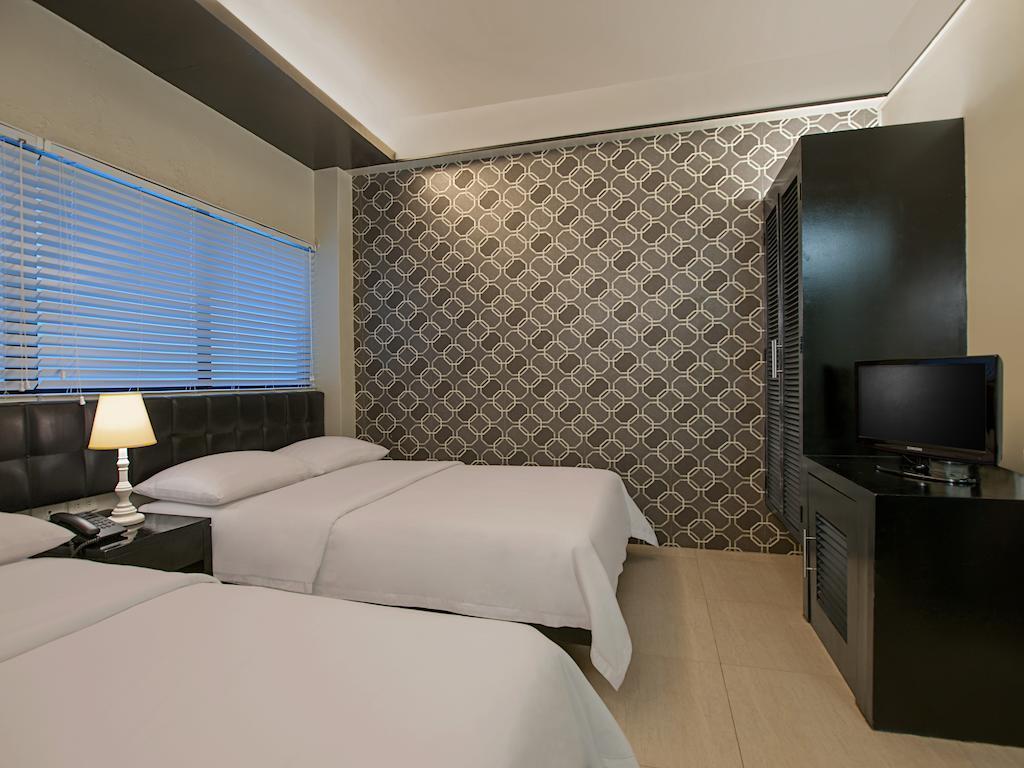 Фото The Tides Boracay 3*