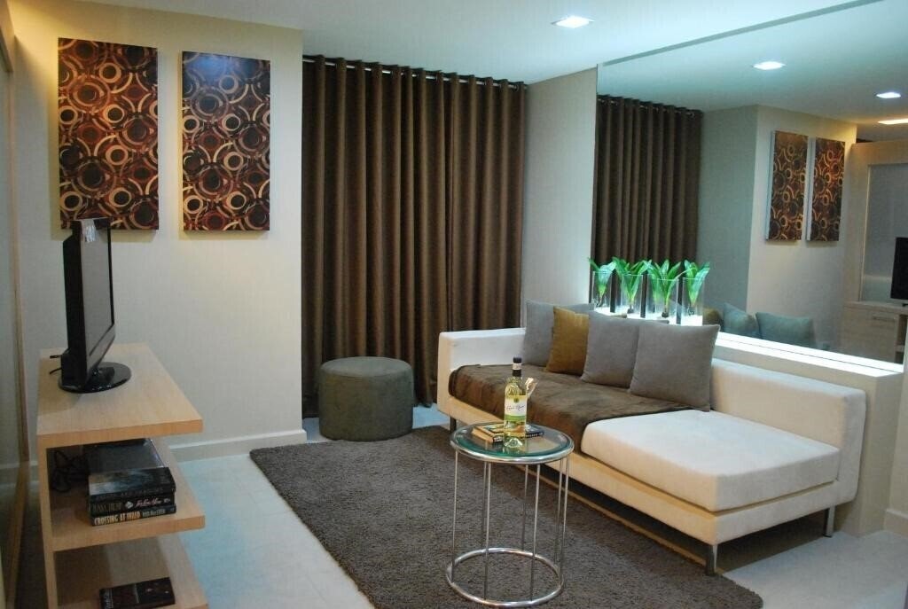 Фотография Bsa Twin Towers 3*