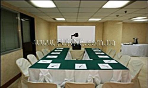 Отель Palm Plaza Hotel 2*