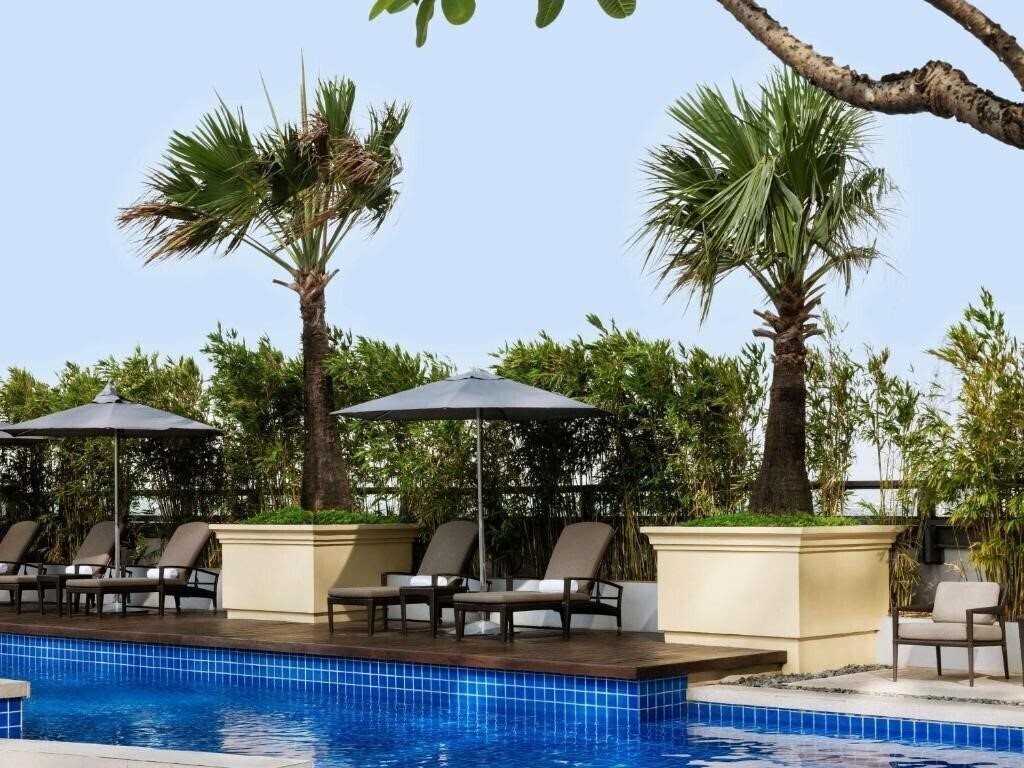 Изображение Raffles Makati 5*