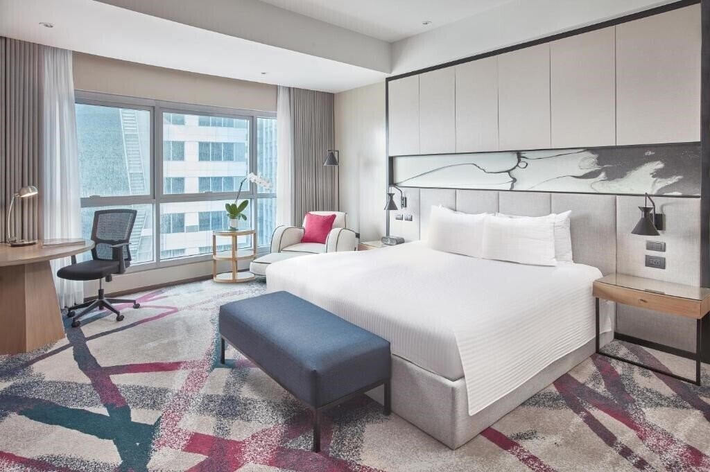 Изображение Crowne Plaza Galleria 5*