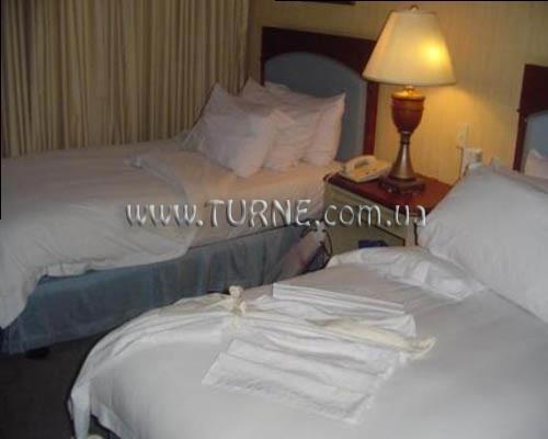 Изображение Discovery Suites 4*