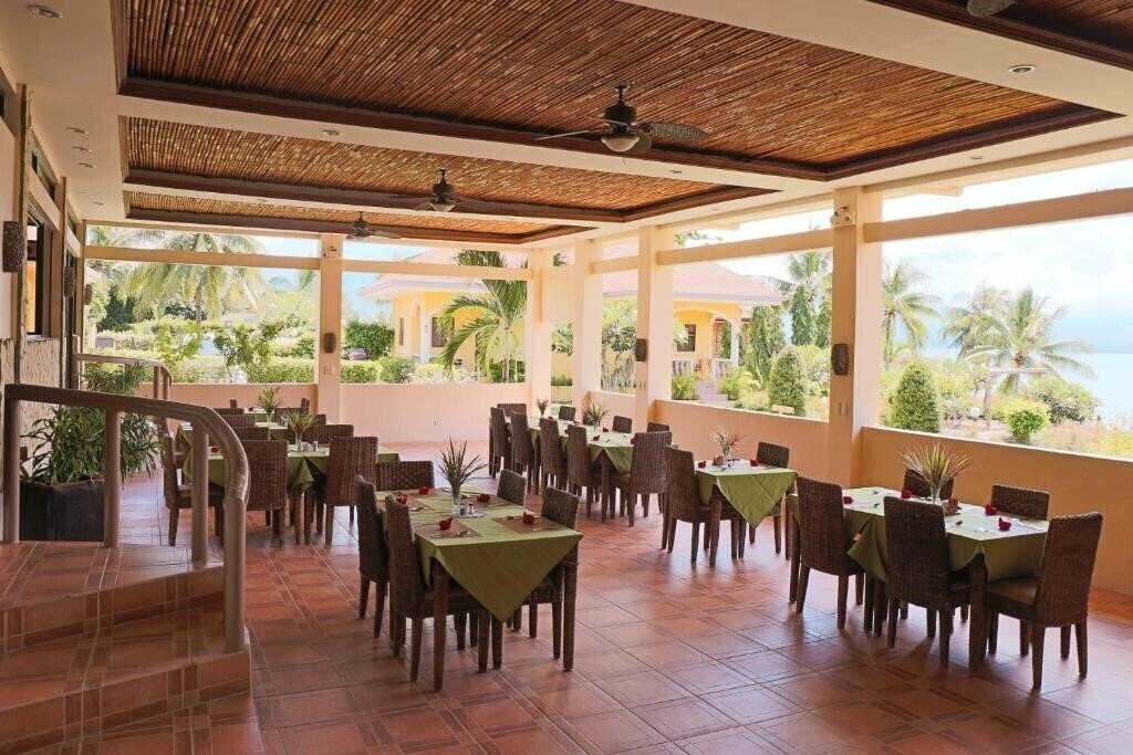 Фотография Turtle Bay Dive Resort 3*