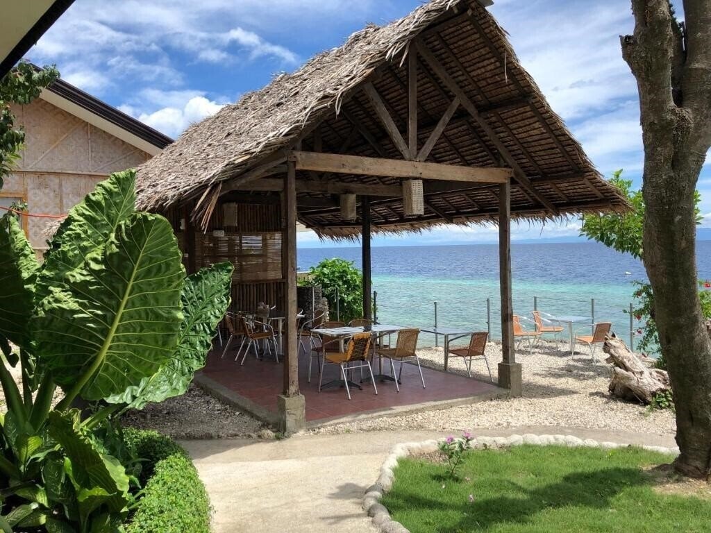 Изображение Tipolo Beach Resort 2*