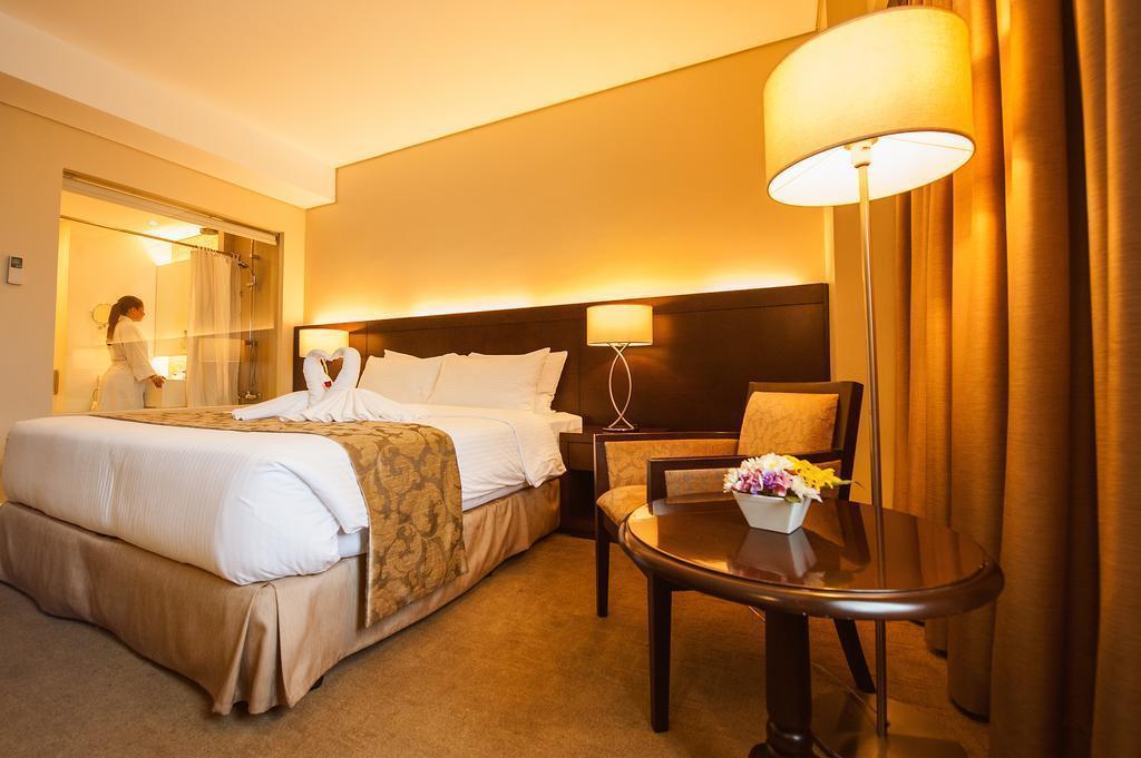 Фотография Harolds Hotel 4*