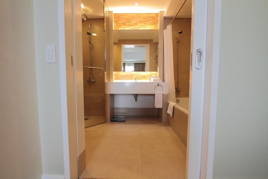 Картинка Harolds Hotel 4*