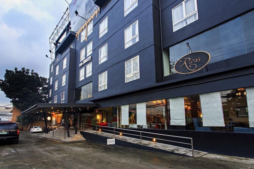 Картинка The Henry 4*