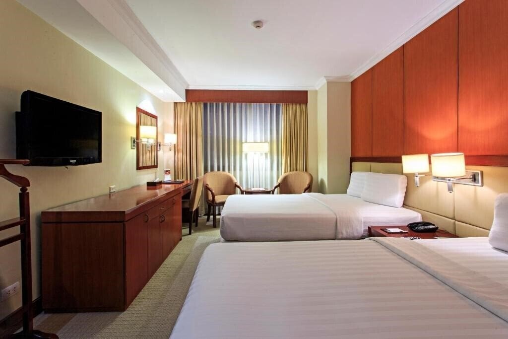 Картинка Cebu Parklane International Hotel 3*