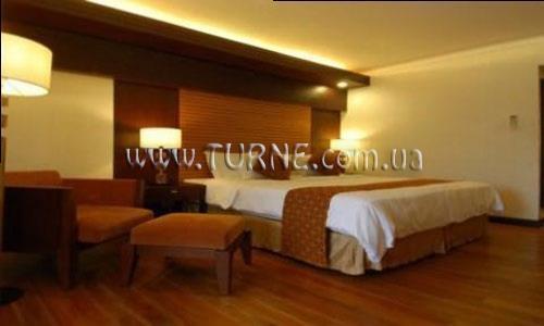 Изображение Waterfront Airport Hotel Mactan & Casino 4*