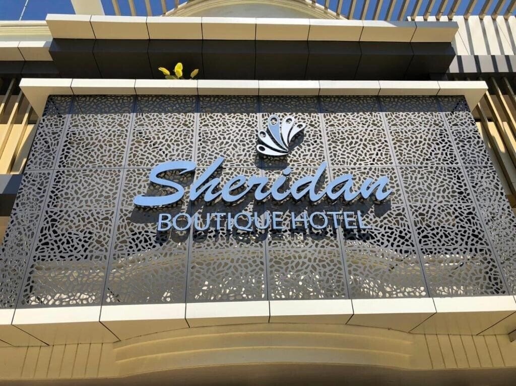 Отель Sheridan Boutique Hotel 3*