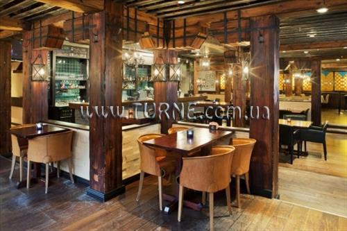 Отель Crowne Plaza 3*