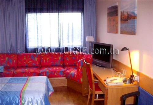 Отель Rantasipi Airport Helsinki-Vantaa 4*