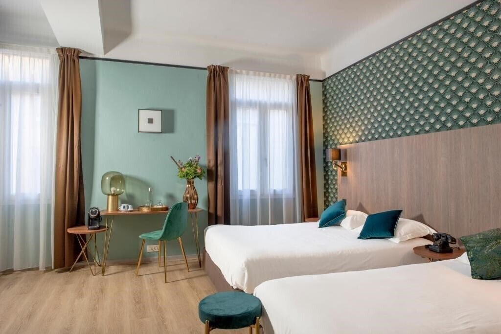 Фотография Hotel Le Bristol Avignon (ex. Bristol Avignon) 4*