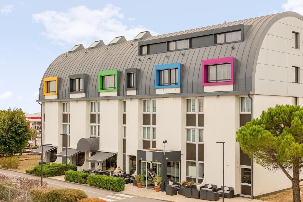 Отель The Originals City Hotel Armony Dijon South 3*