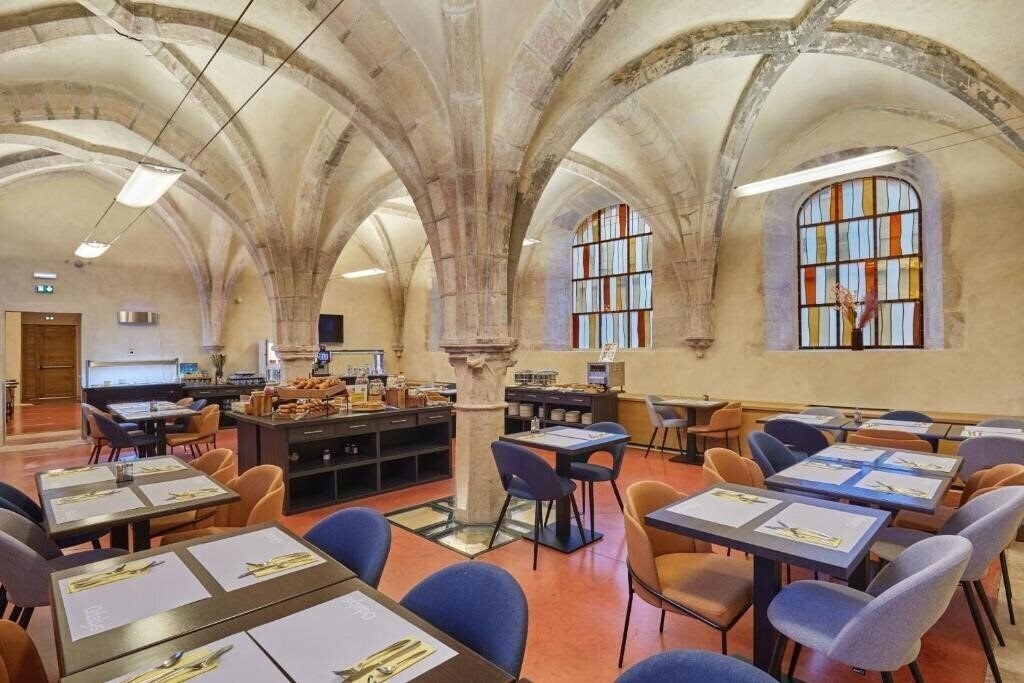 Изображение Apart Hotel Odalys City Dijon Centre Les Cordeliers 4*