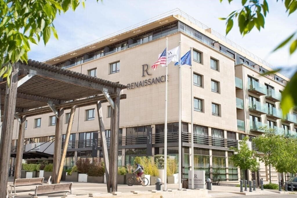 Изображение Renaissance Aix-en-Provence (ex. Hotel Renaissance Aix-en-Provence) 5*