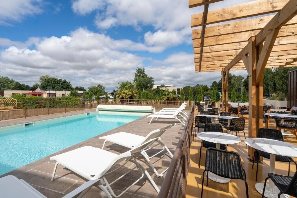 Фотография Sure Hotel by Best Western Caen Memorial (ex. Hotel Caen Memorial, Caen Memorial Hotel) 3*