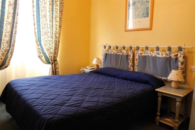 Фотография Des Oranges 3*