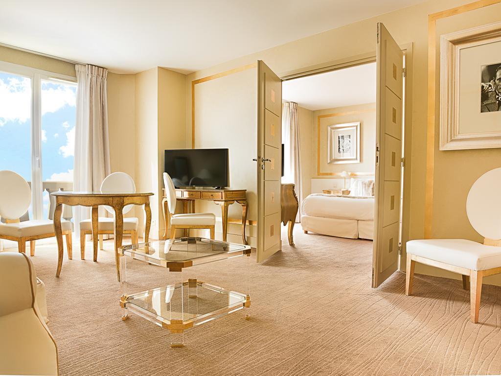 Изображение Renoir Boutique Hotel 4*