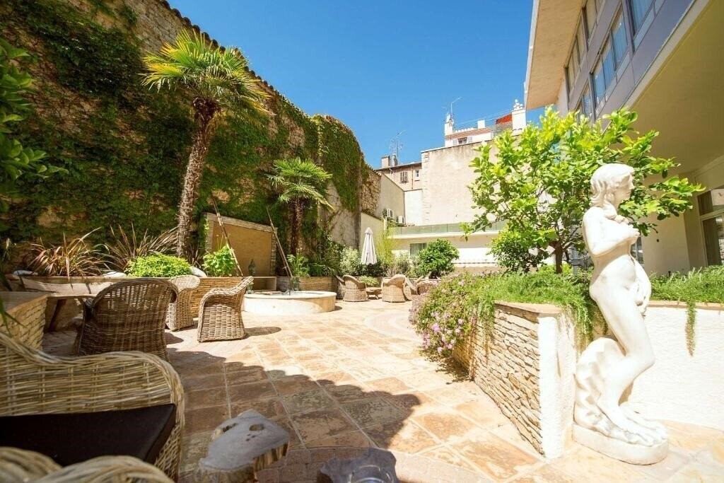 Изображение Best Western Premier Le Patio des Artistes 4*