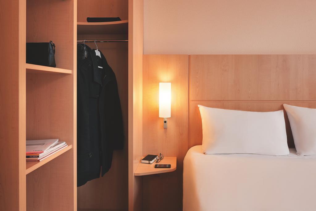 Фотография Ibis Cannes Plage La Bocca 3*